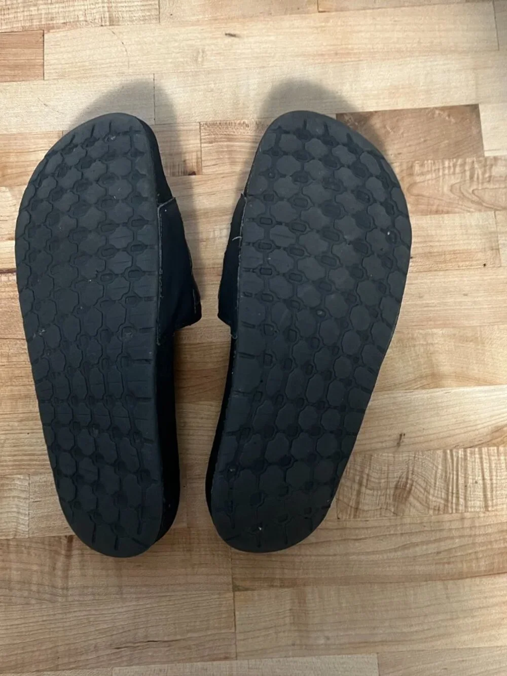 Men's Size 9 Adidas Adilette Boost Slides
